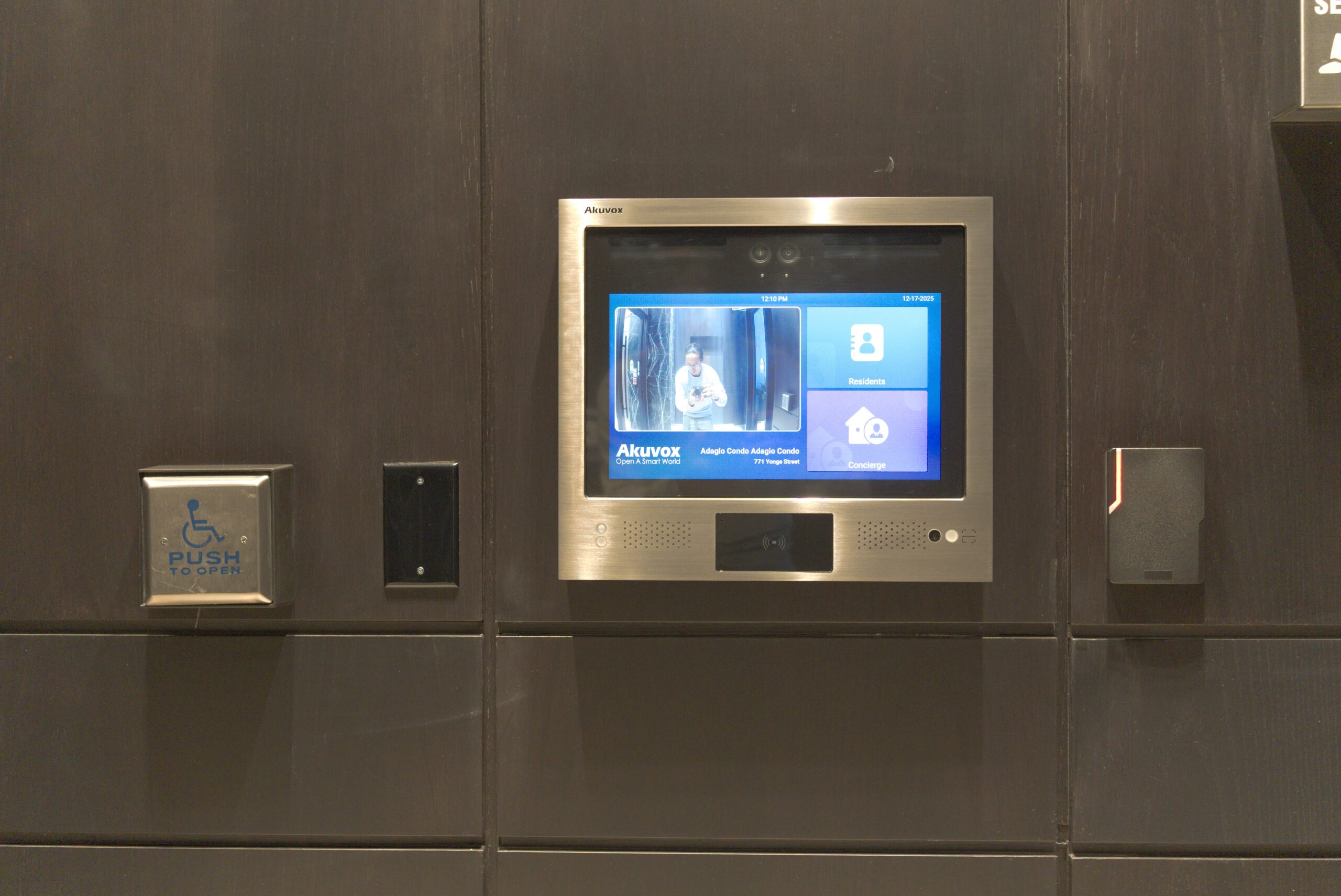 The Developer’s Guide to Choosing a Smart Apartment Building Solution